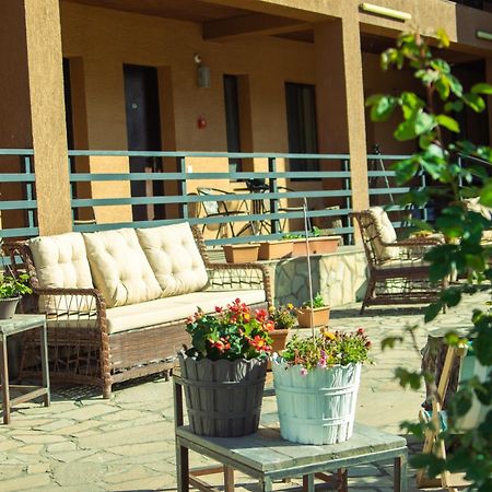 Guest House Oxygen Stepantsminda Exterior photo