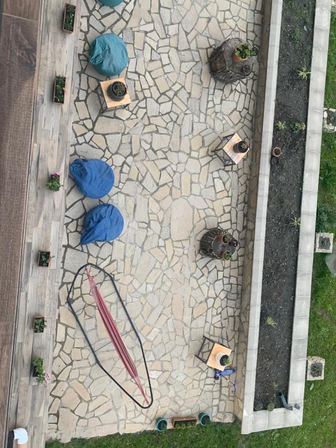 Guest House Oxygen Stepantsminda Exterior photo
